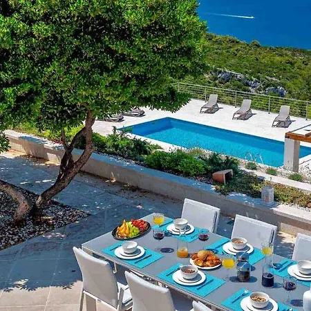 A Gorgeous On A Private On The Island Brac Villa Pucisca